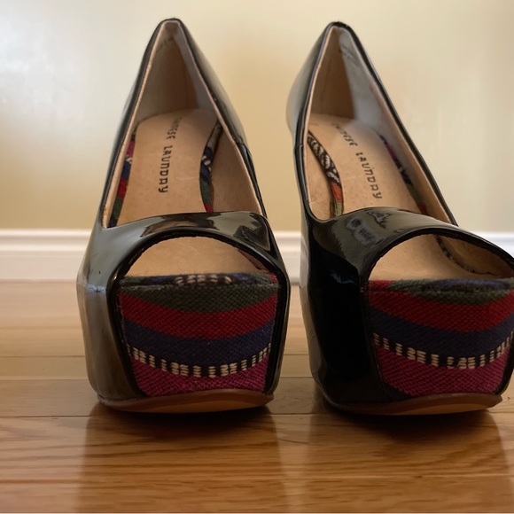 Chinese Laundry High Heels Size 7 - Picture 2 of 7